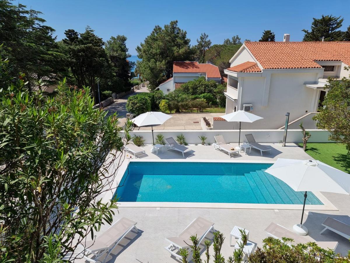 Villa Flamingo Deluxe Novalja Exterior photo